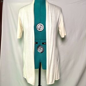 Old Navy cream open-front short sleeved cardigan Medium